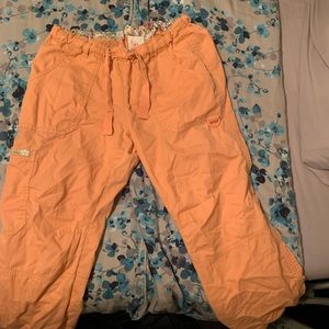 Womens small koi cargo scrub pants